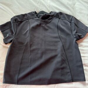 Size 12 Lululemon Athletica Short Sleeve Top